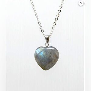 🌺🌸Genuine Labradorite Gemstone Heart Necklace. Labradorite Heart Pendant